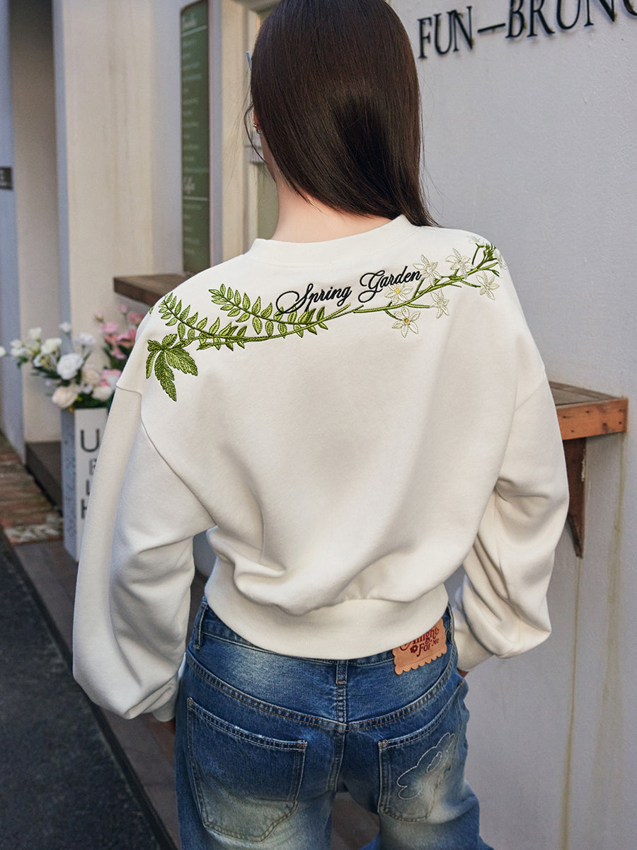 Green Wreath Cropped Sweatshirt