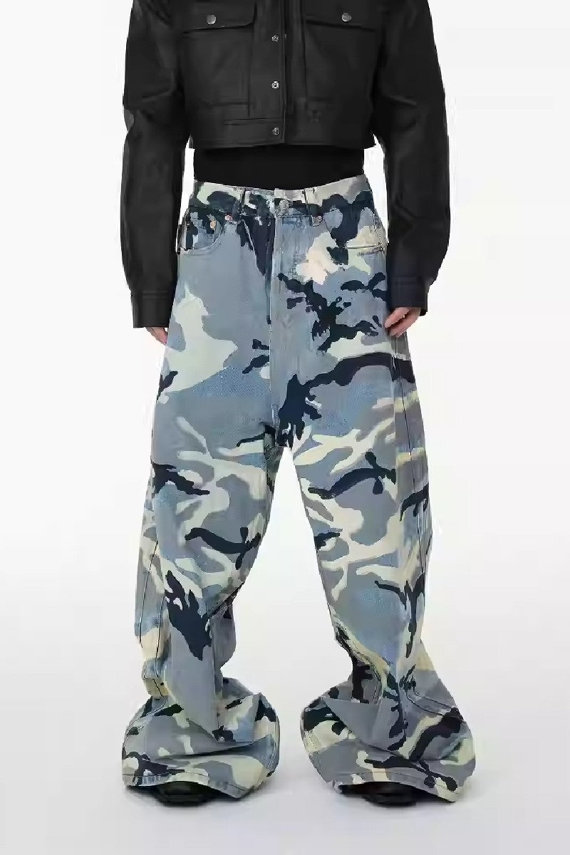 Camo Washed Baggy Jeans