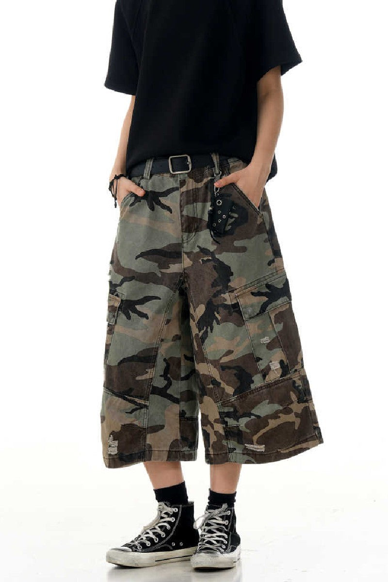 Camo Multi Pocket Jorts