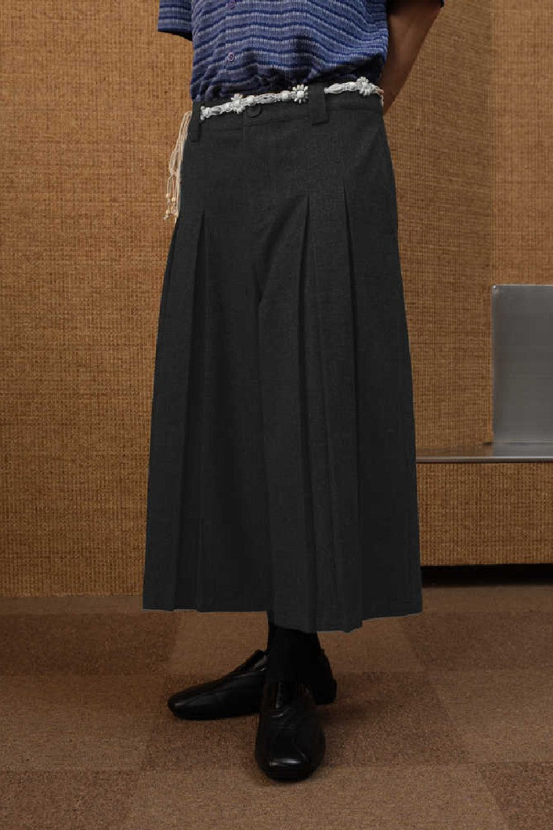 Pleated Cropped Twill Pants