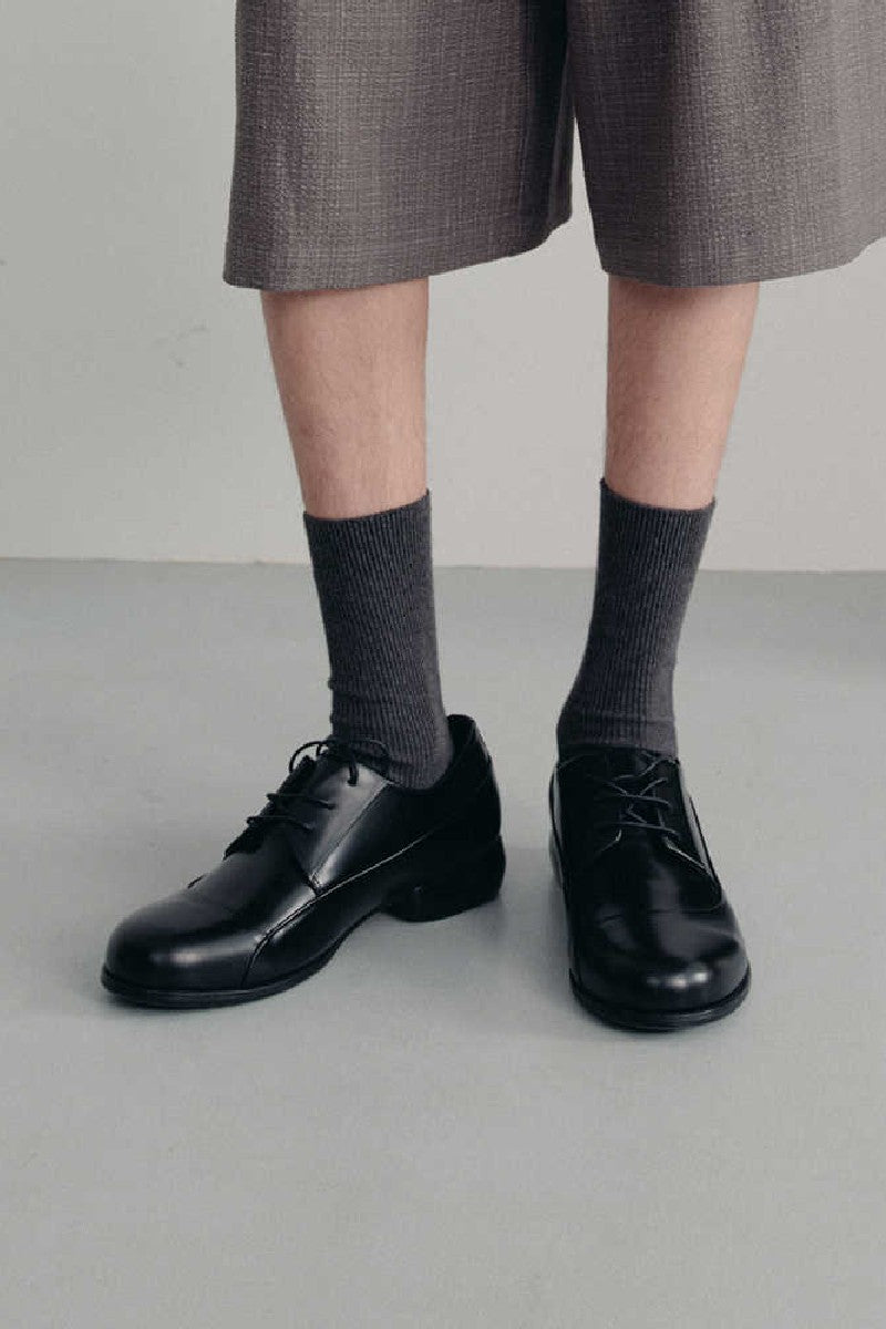 Streamlined Leather Derby Shoes
