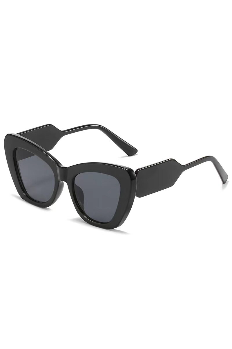 Cat Eye Frame Sunglasses