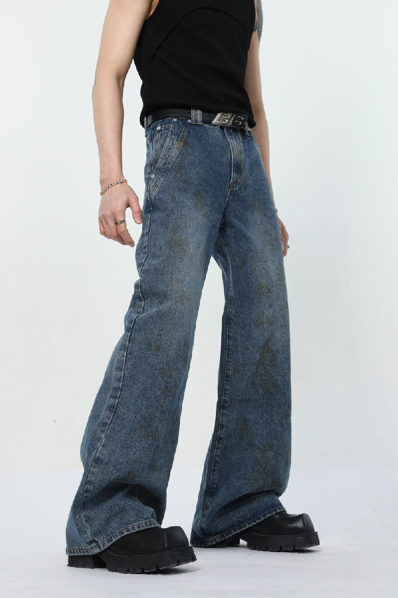 Dirty Loose Jeans