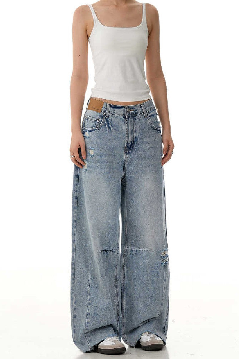 Distressed Blade Banana Jeans