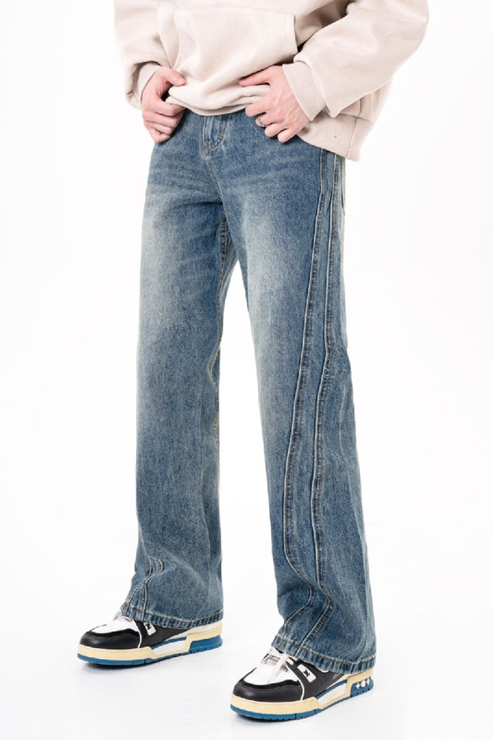 Oversized Flared Jeans