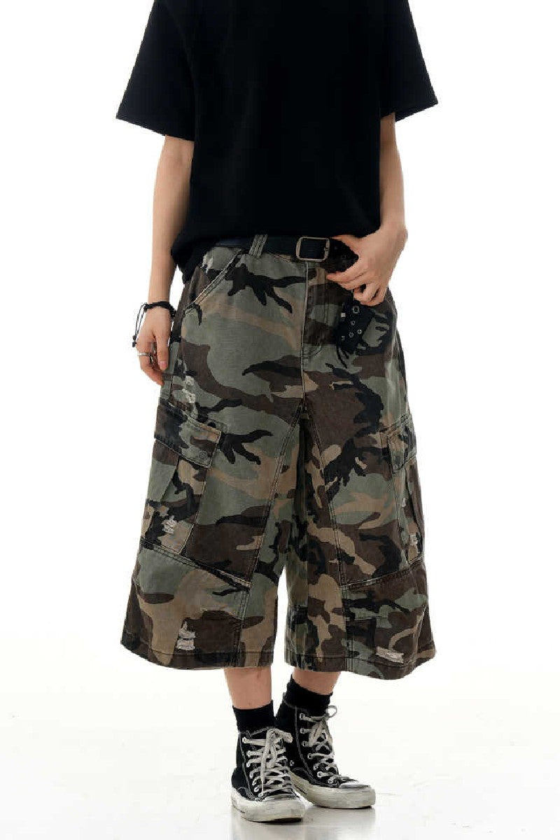 Camo Multi Pocket Jorts