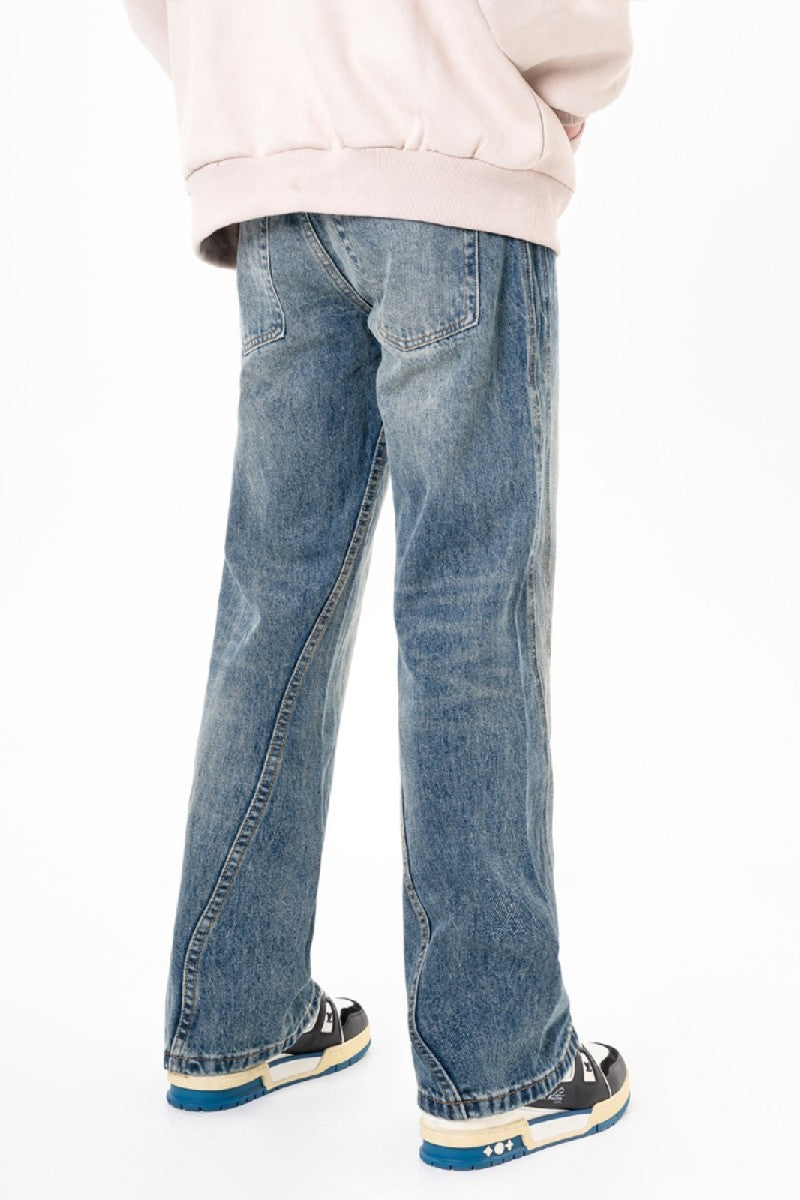 Oversized Flared Jeans