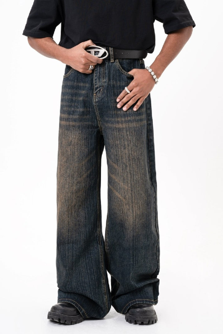 Oversized Washed Retro Jeans