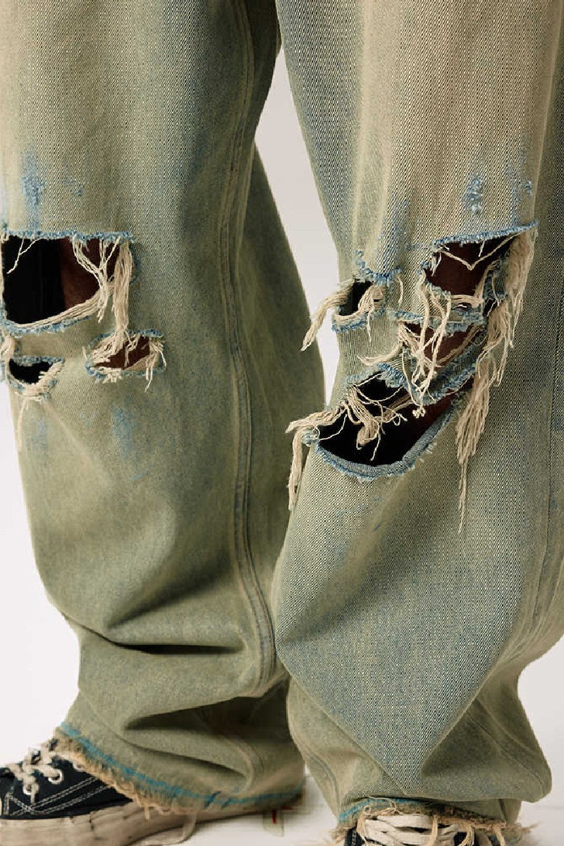 Distressed Wide Leg Jeans