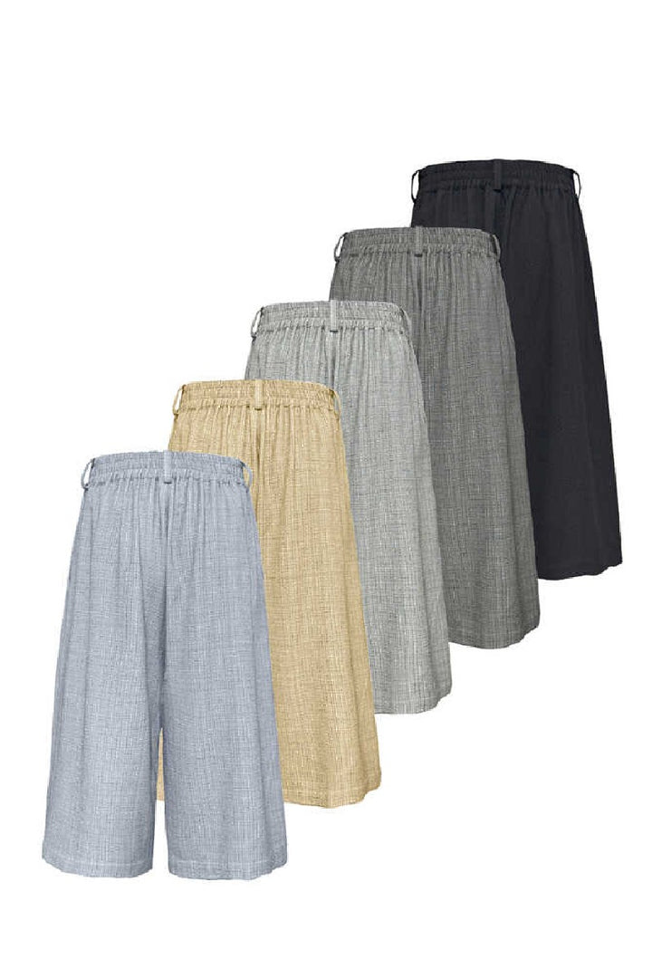 Pleated Check Capri Pants