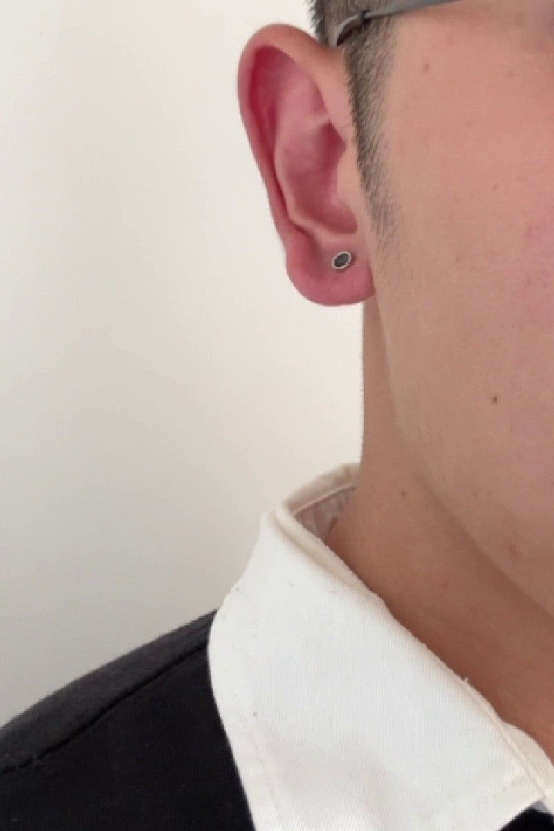 Sterling SIlver Black Round Earrings