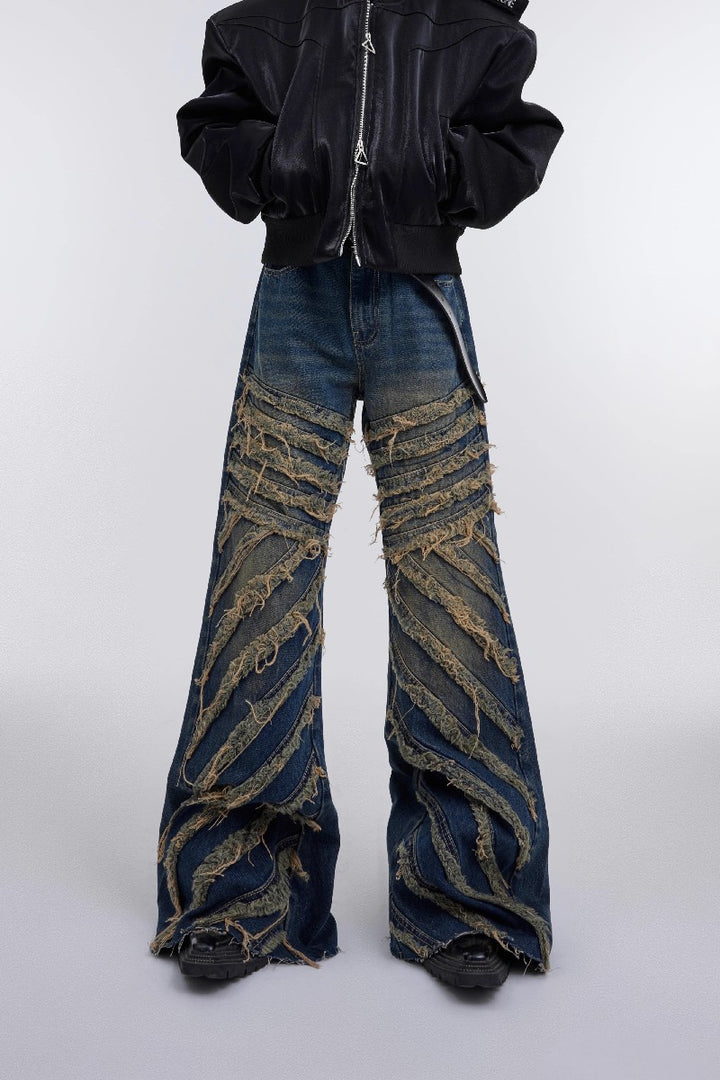 Destroyed Flared Jeans