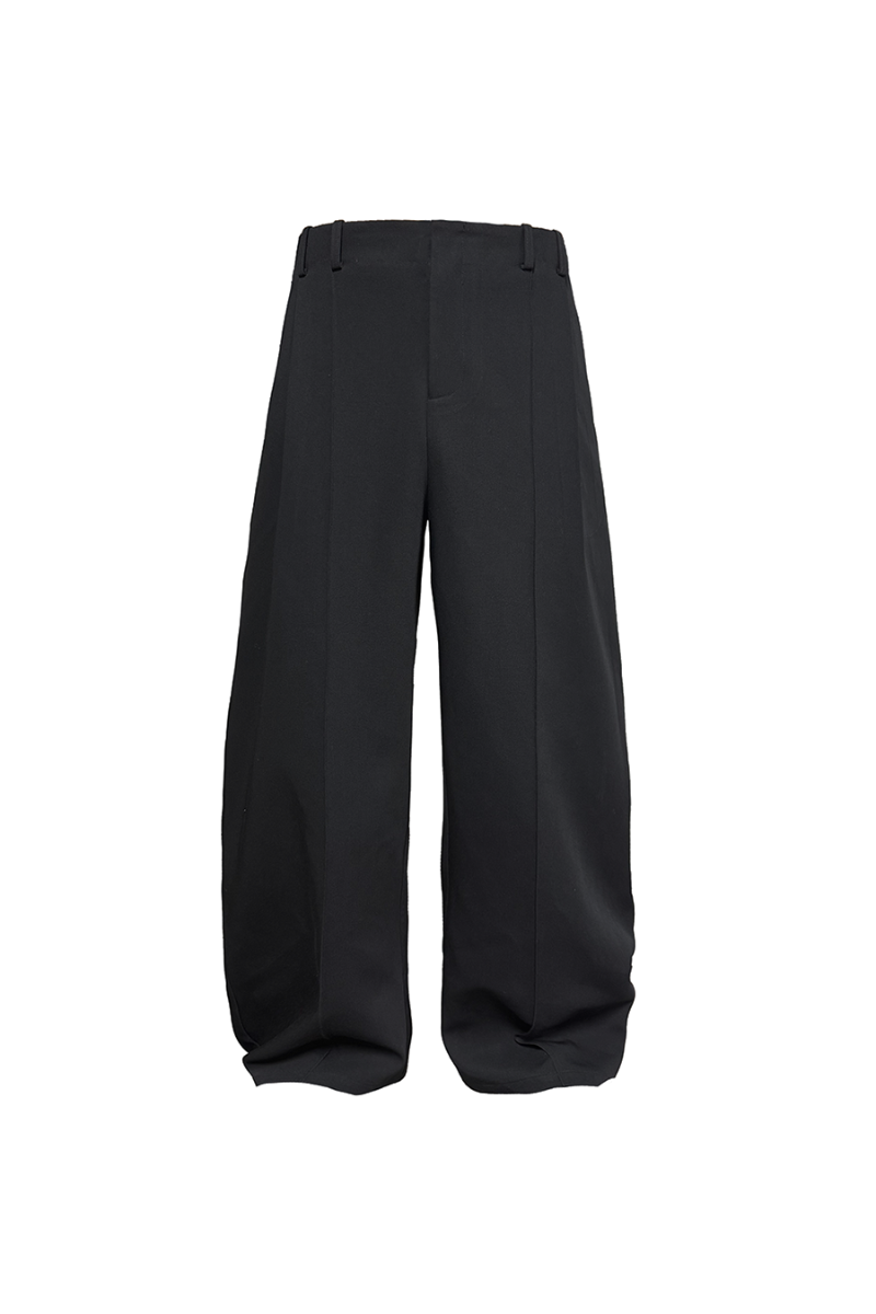 Pleated Curved Knife Pants