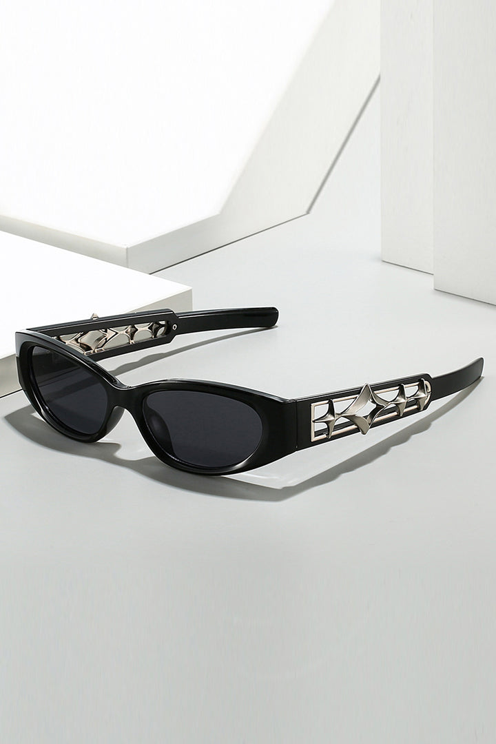 Star Frame Cat Eye Sunglasses