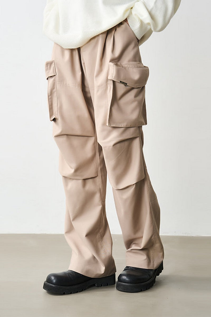 Multi pocket Pleated Trousers