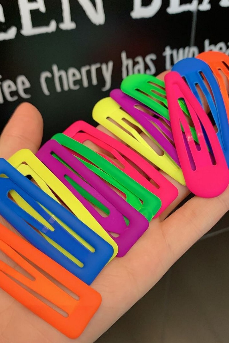 Highlight Coloured Hairclips