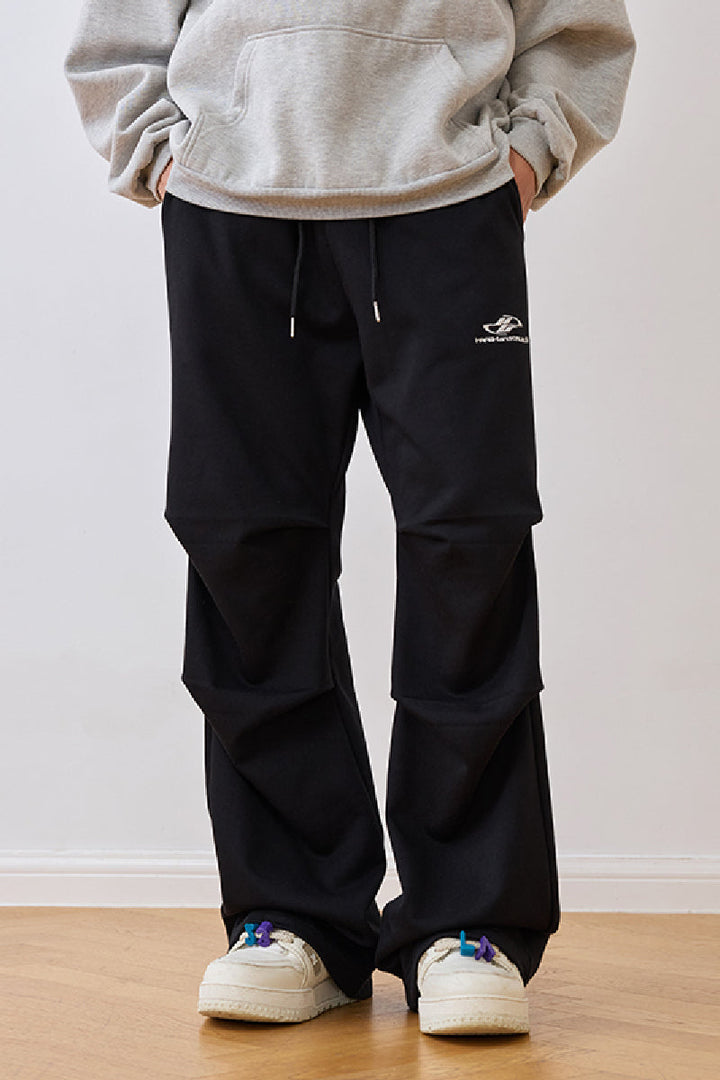 Retro Pleated Wide-Leg Cargo Pants