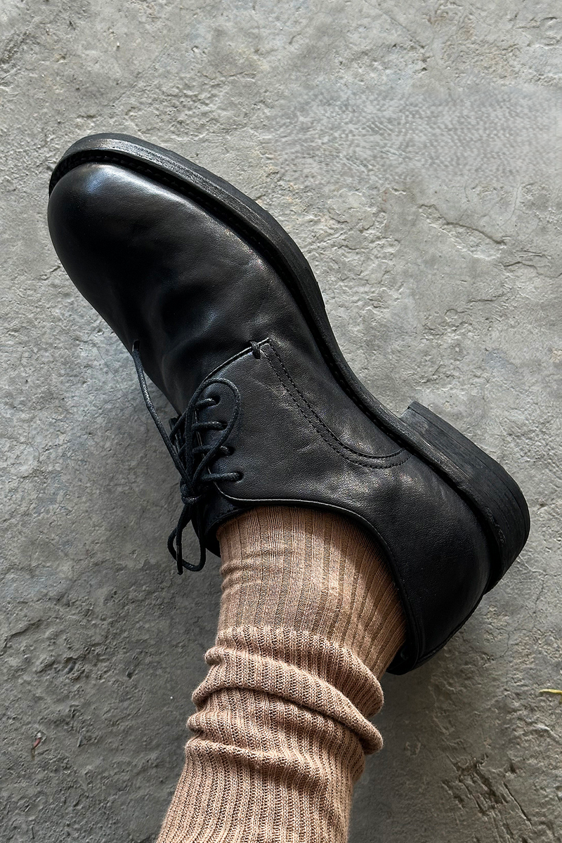 Wrinkled Pointed Derby Shoes