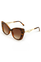 Retro Oversized Metal Cat Eye Sunglasses