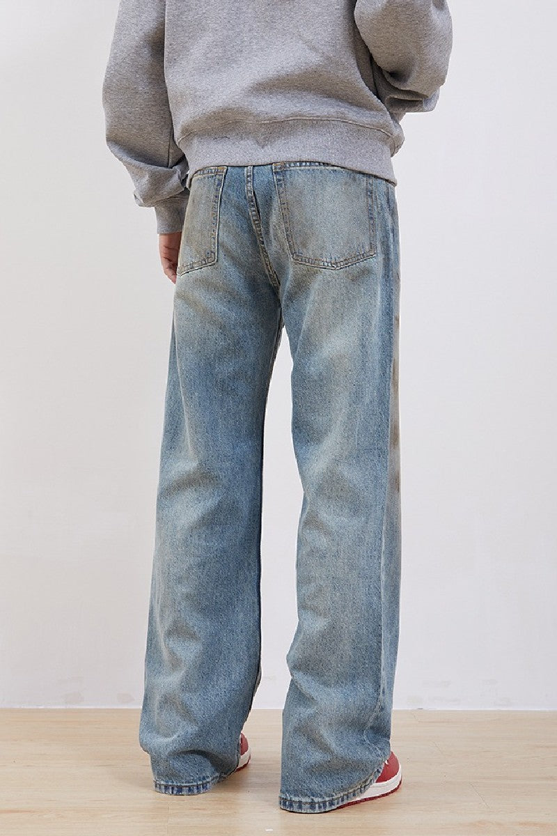 Loose Straight Jeans