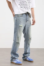 Distressed Loose Jeans