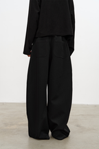 Pleated Curved Knife Pants