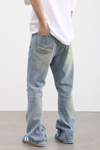 Distressed Loose Jeans