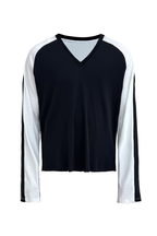 Contrast Raglan V-Neck Longsleeve