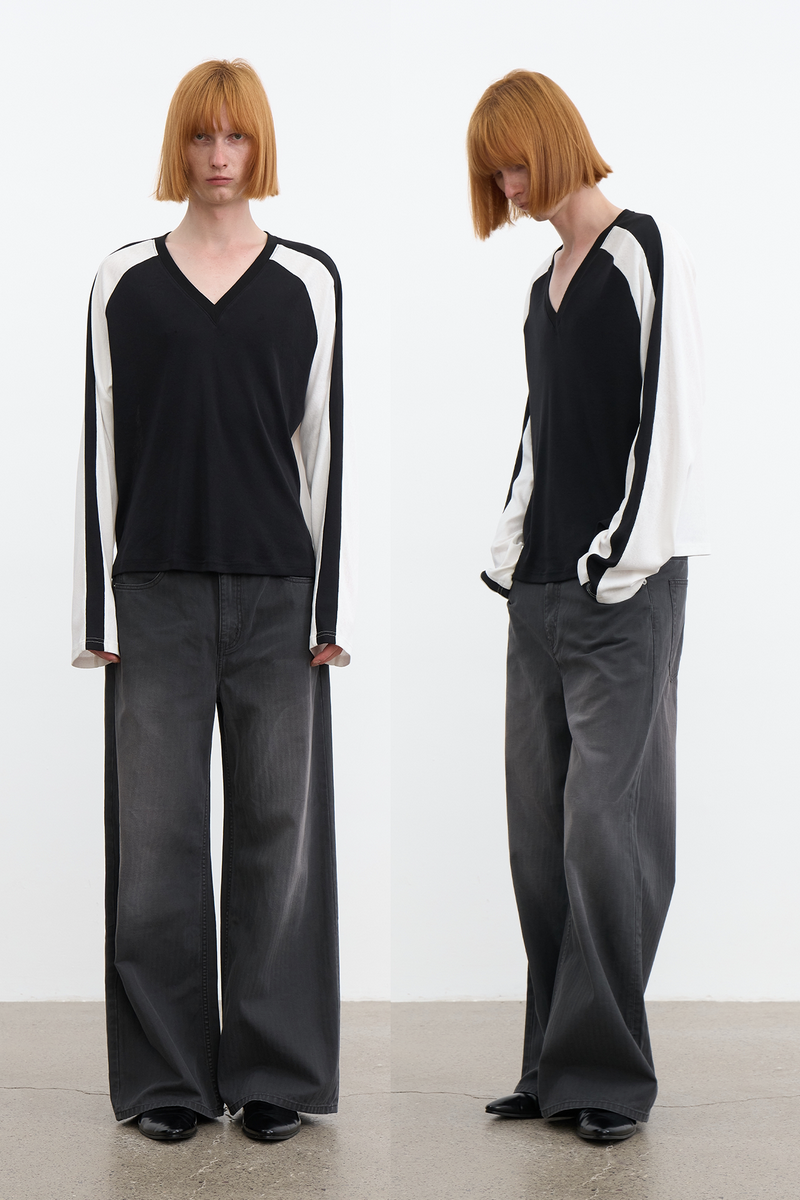 Contrast Raglan V-Neck Longsleeve