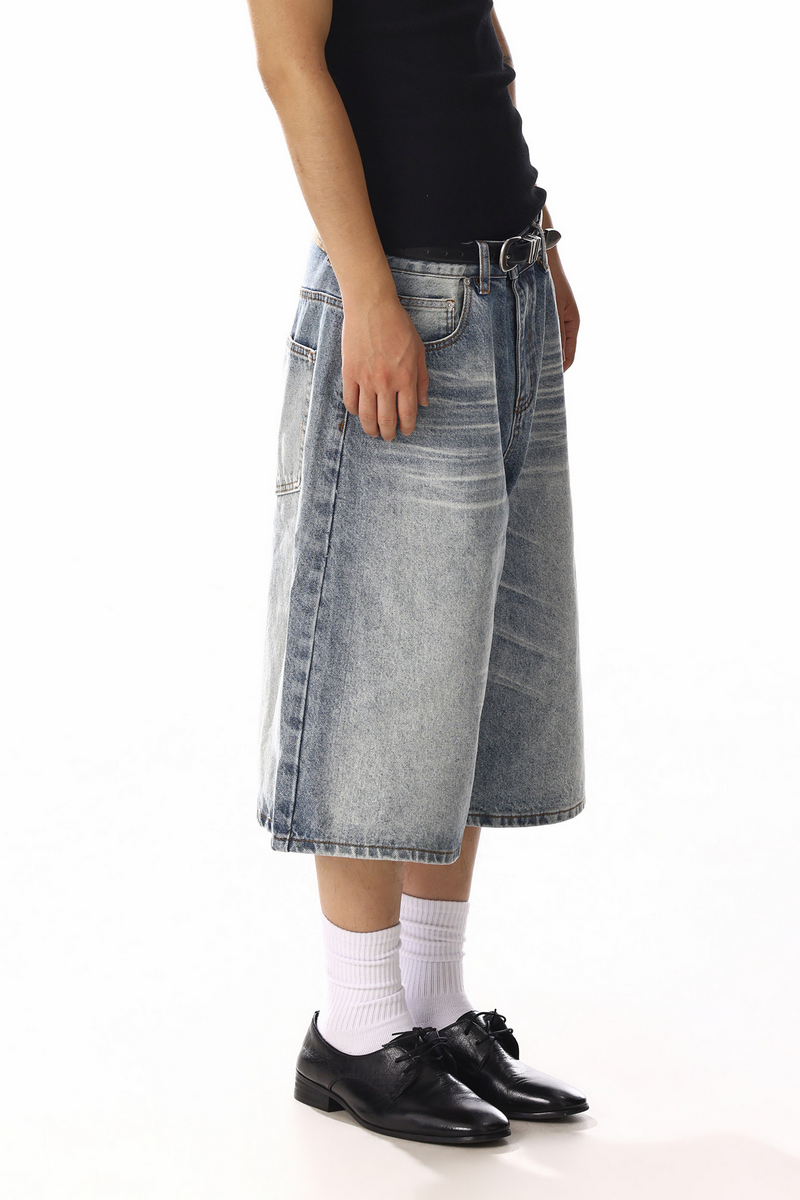 Distressed Whisker Cropped Jeans