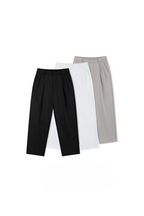 Double Pleat Tapered Pants