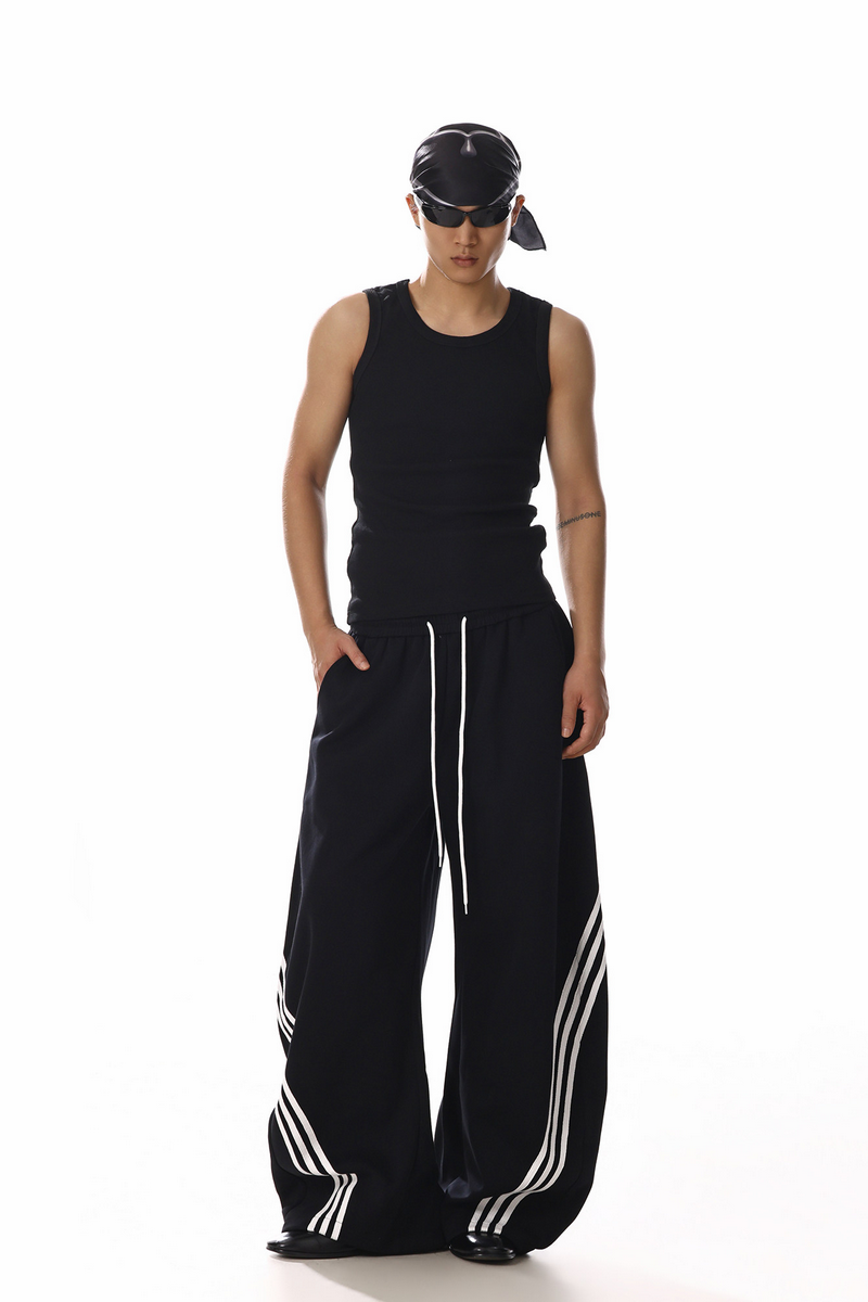 Triple Stripe Barrel Sweatpants