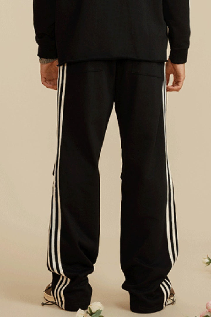 Side Stripe Pleat Sweatpants