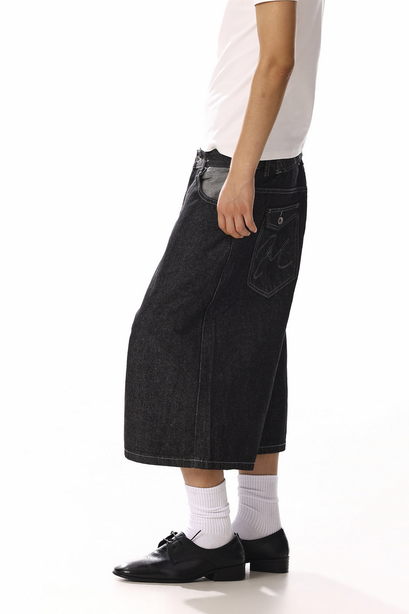 Embroidered Cropped Jeans