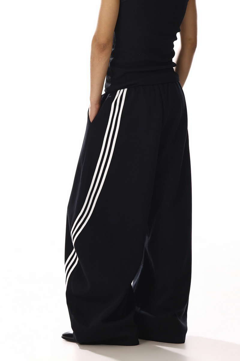 Triple Stripe Barrel Sweatpants