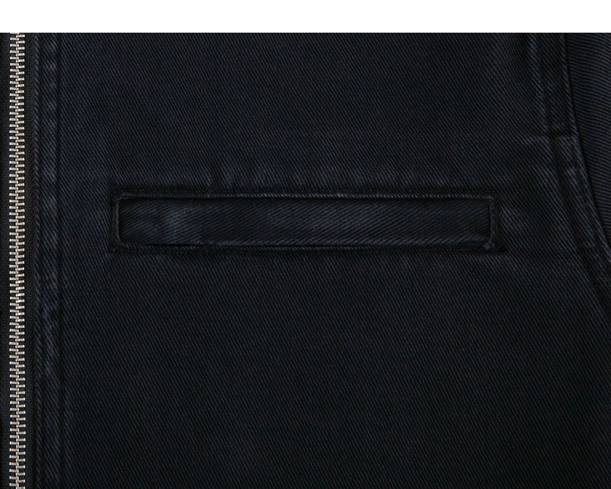 Chest pocket detail