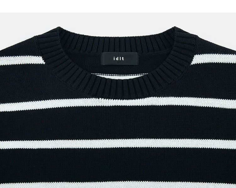 Ribbed crew neck in Black/White
