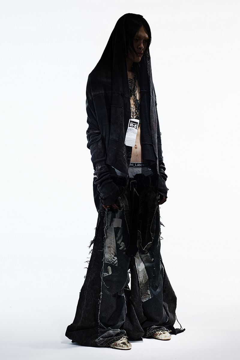 Vampire Washed Wide Jeans