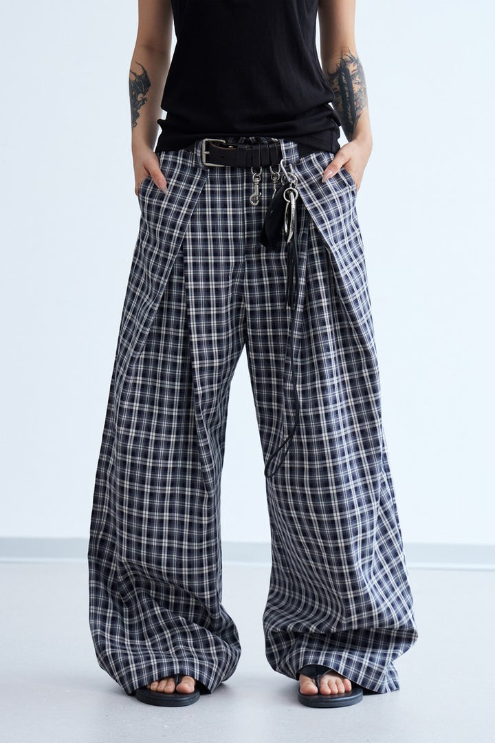Pleated Plaid Wide Pants