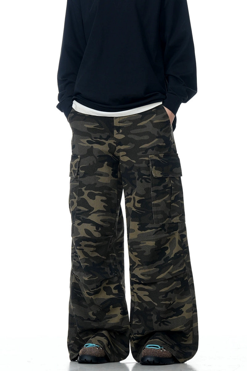 Street Camo Wrinkled Cargo Pants
