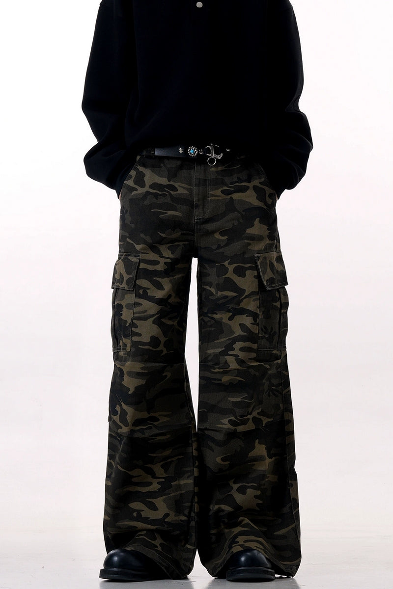 Winter Camo Multi-Pocket Cargo Pants