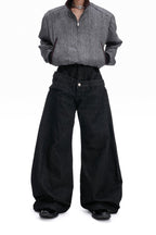 Banana Cut Wide Jeans