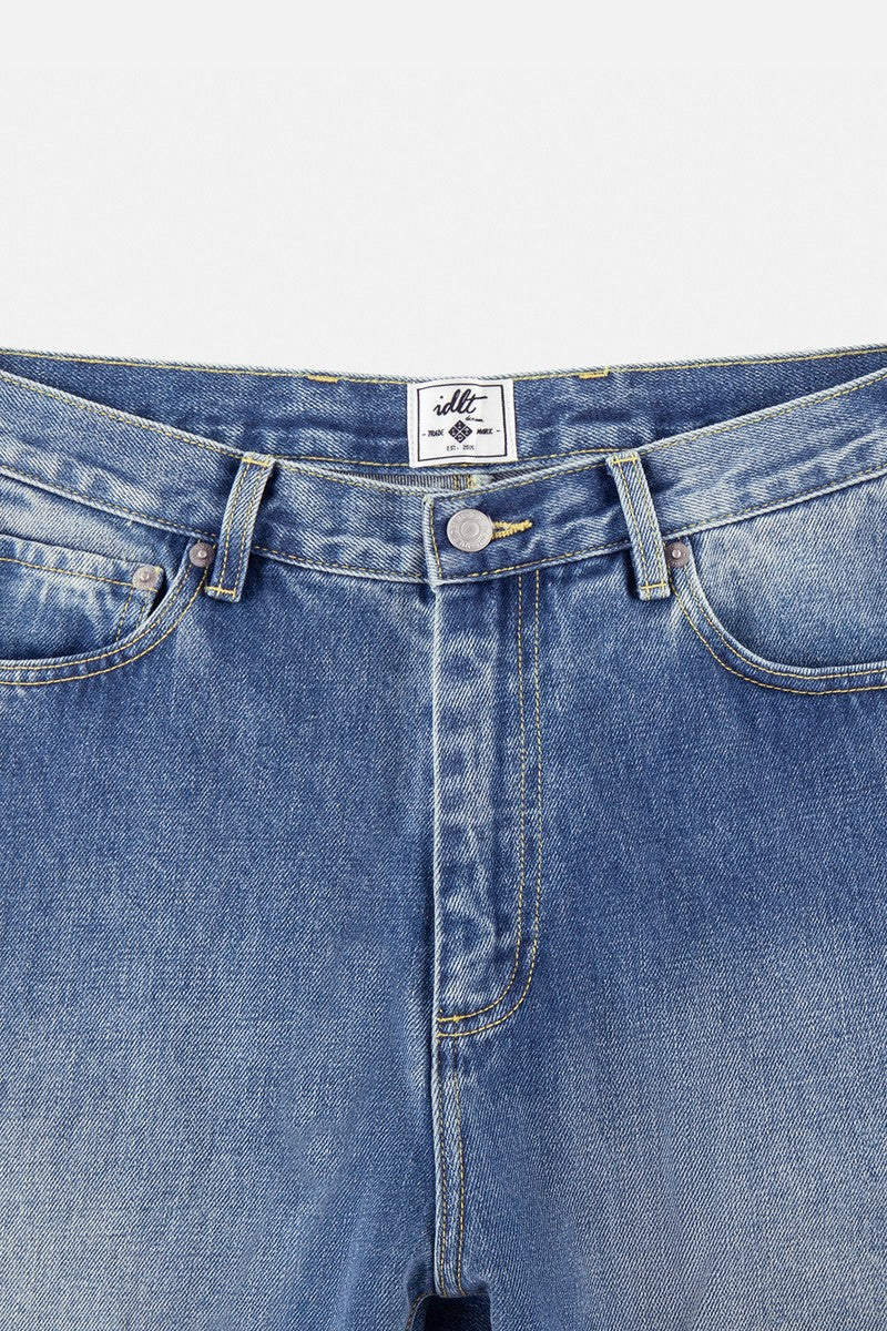 Washed Blade Cut Jeans