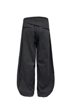 Pleated Straight Leg Kendo Pants
