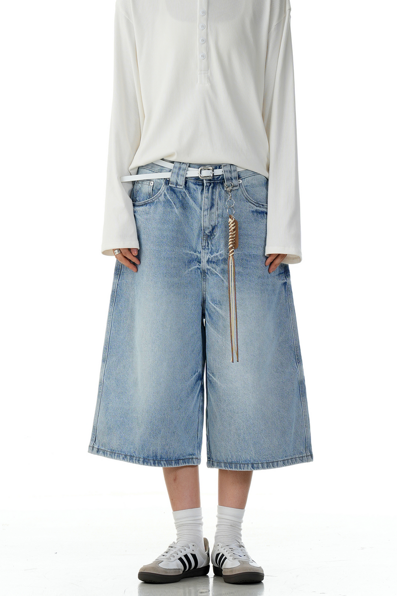 Lightning Basic Jorts