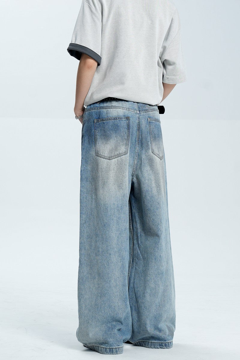 Dirty Wash Vintage Jeans