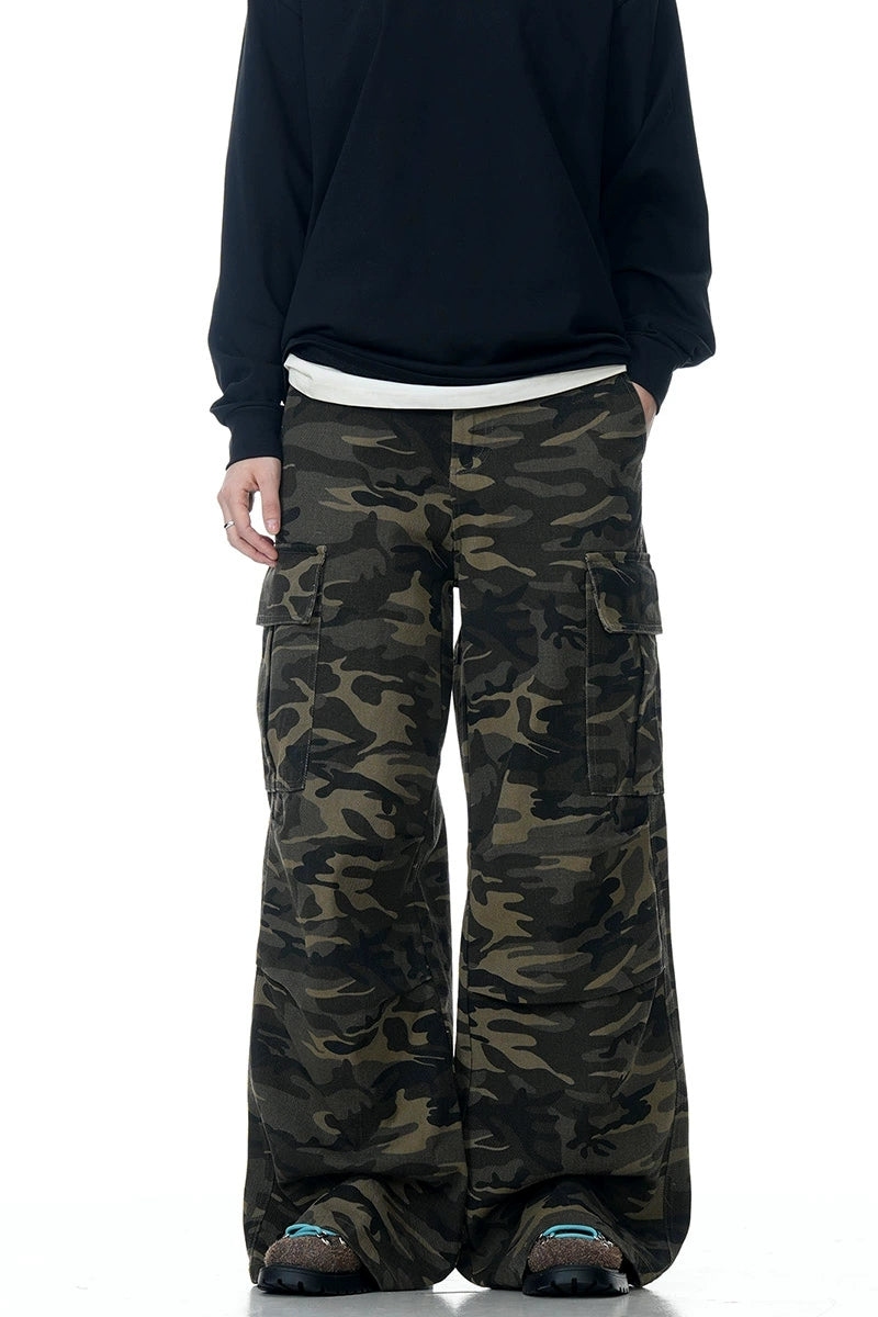 Street Camo Wrinkled Cargo Pants