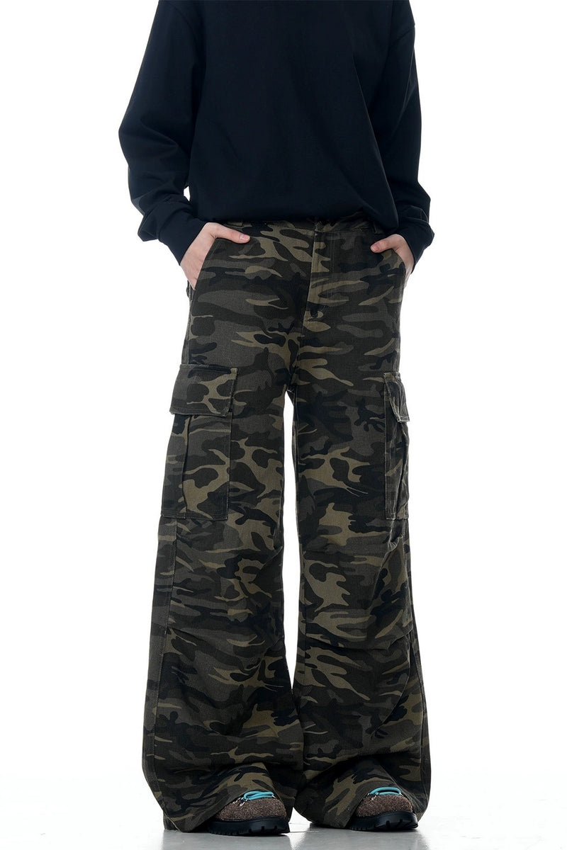 Street Camo Wrinkled Cargo Pants