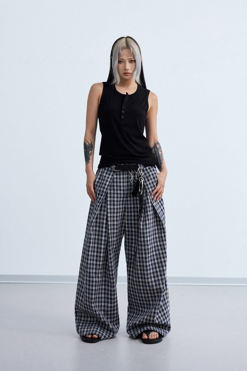 Pleated Plaid Wide Pants