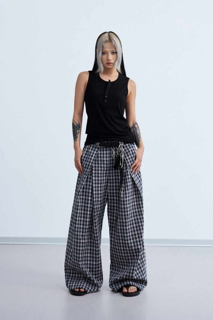 Pleated Plaid Wide Pants